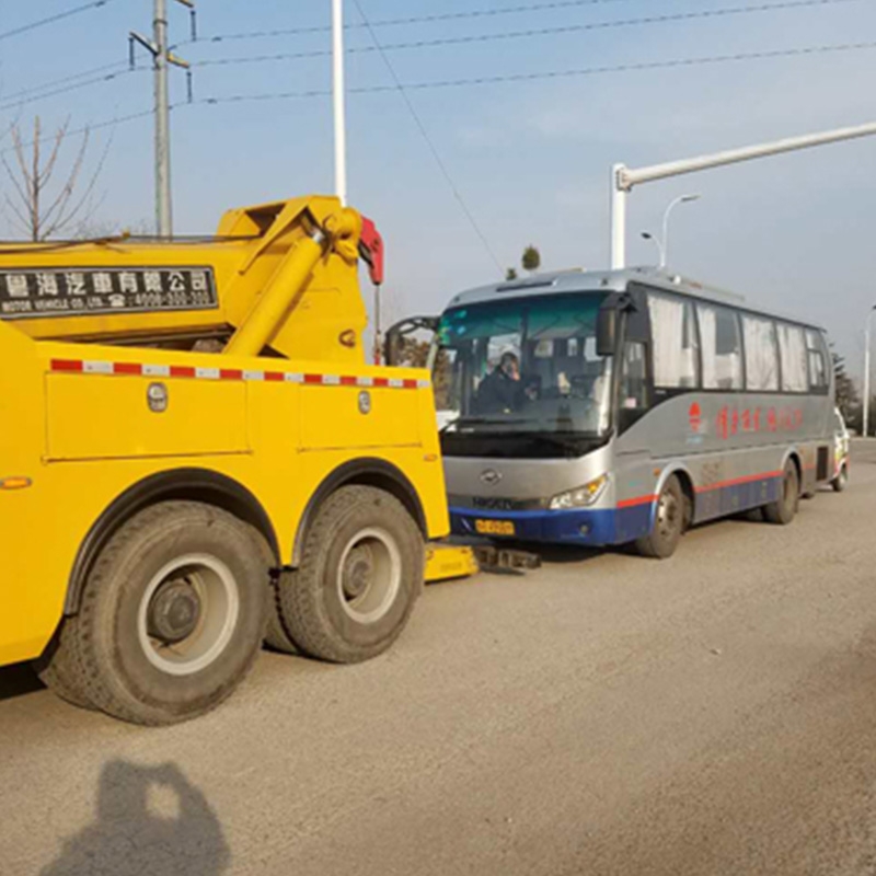 公路汽車拋錨救援